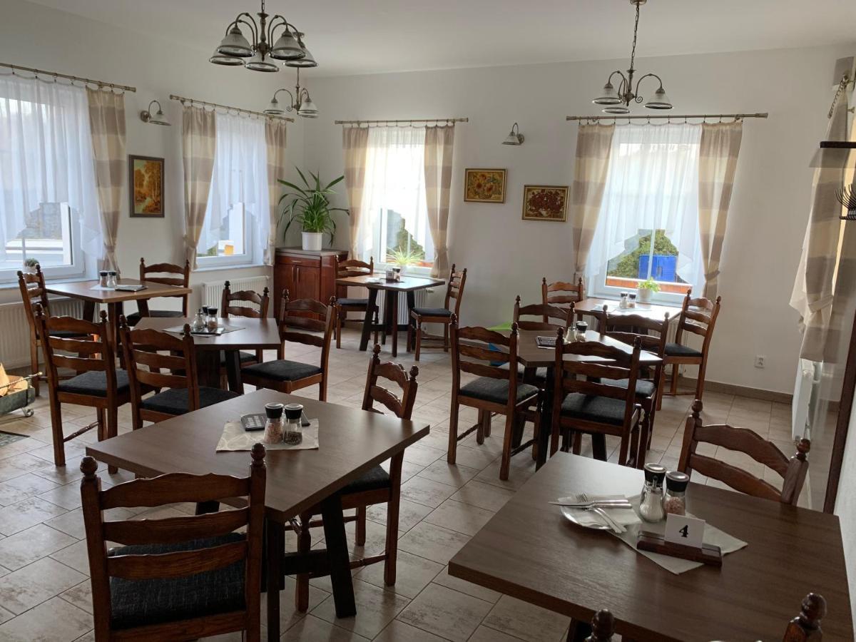 Penzion Eduard Frantiskovy Lazne Bagian luar foto