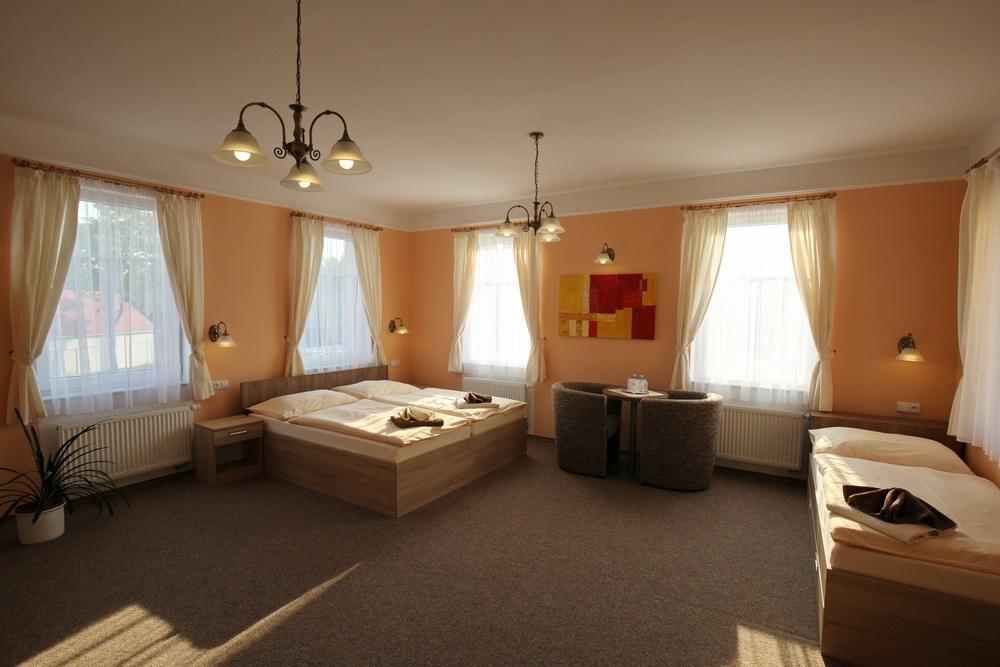 Penzion Eduard Frantiskovy Lazne Bagian luar foto